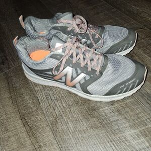New Balance Womens Gray Nitrel V1 Trail Running Shoes All Terrain Fuel Core